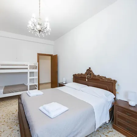 Апартаменты Garavaglia, By Short Holidays